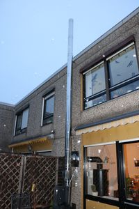 HARK EASYtherm Edelstahlschornstein an einem Flachdach gem&auml;&szlig; den neuen Ableitbedingungen